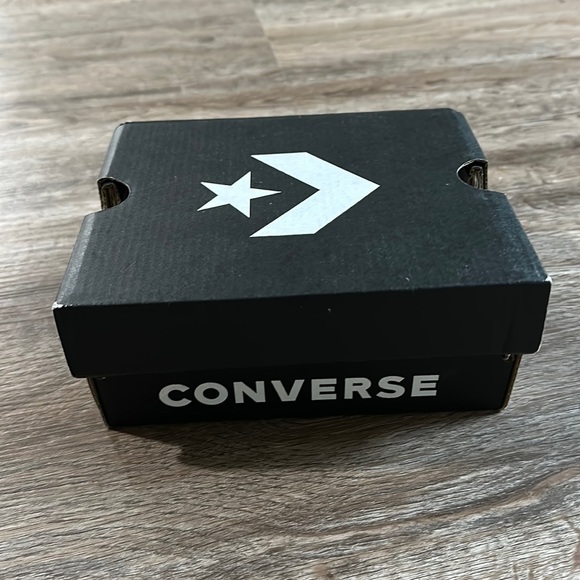 CONVERSE Toddler Boys High Tops Grey with Dinosaur Print Velcro and Elastic - Picture 2 of 4